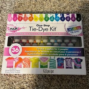 ⚡️5 for $20 Tulip One-Step Tie Dye Kit. 18 Dyes. *Brand New* (open box)
